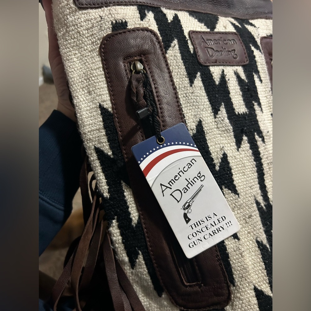 NEW American Darling Bag with Fringe & Leather Conceal and Carry. Saddle Purse - Picture 2 of 9